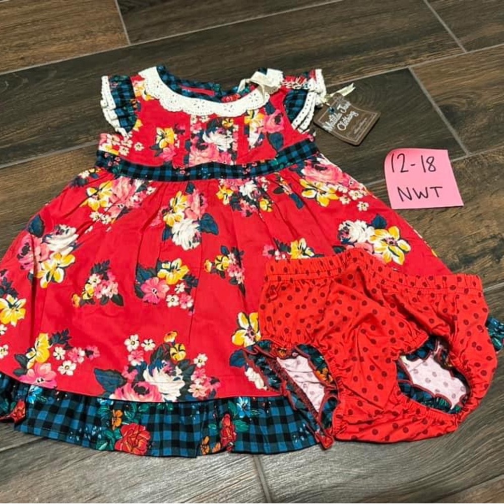 Matilda Jane Christmas Dress NWT size 12-18 month